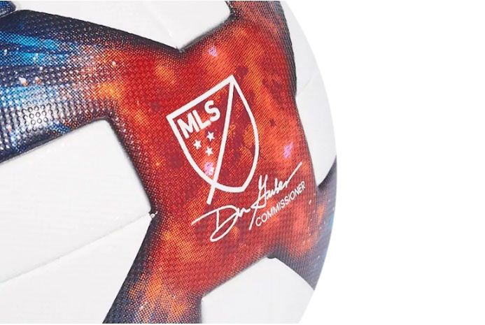 Футбольный мяч Adidas MLS 19, артикул: DN8698