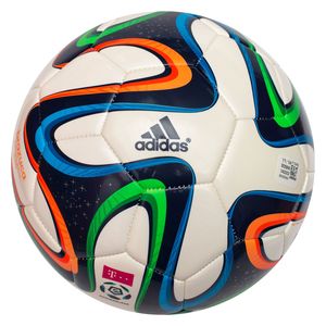 Футбольный мяч Adidas Brazuca Glider, артикул: M35840 фото 1